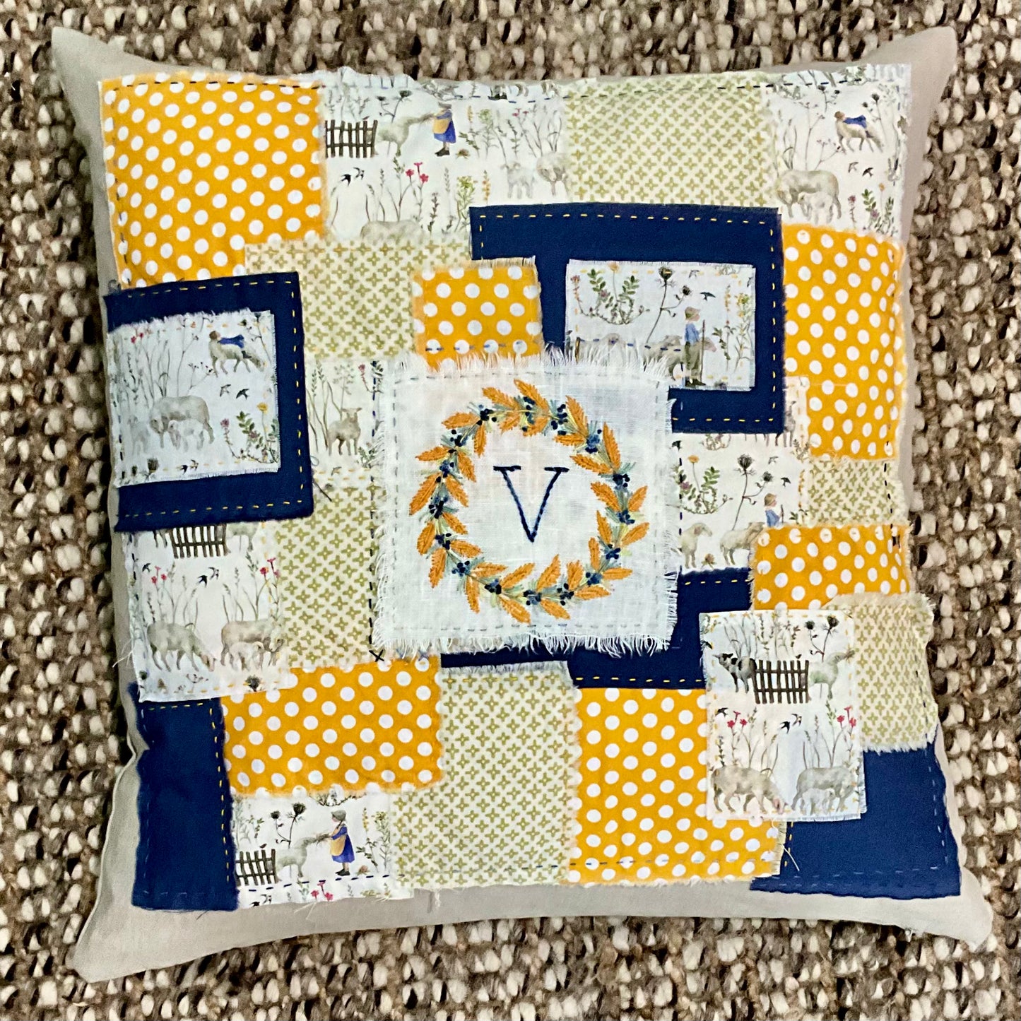 Slow Stitched Cushion Kit - Les Panneaux