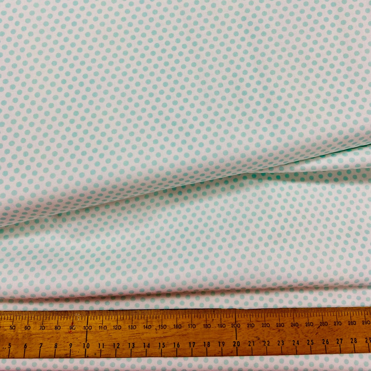 Devonstone - DV2957 - white/pale blue spot