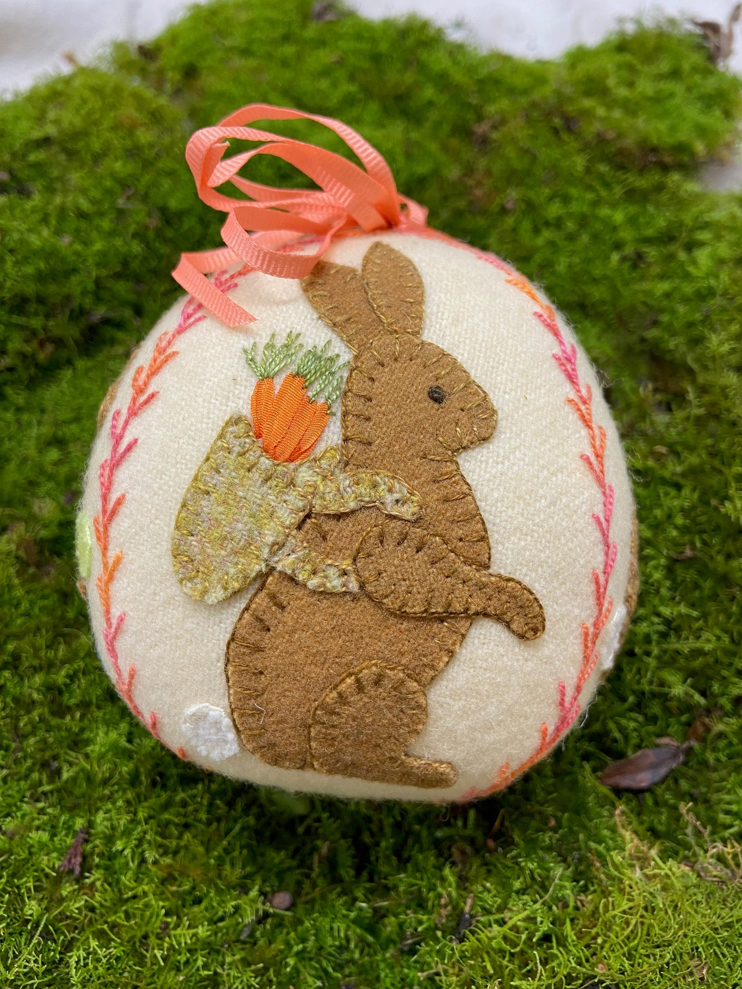 More Elegant Eggs Pattern