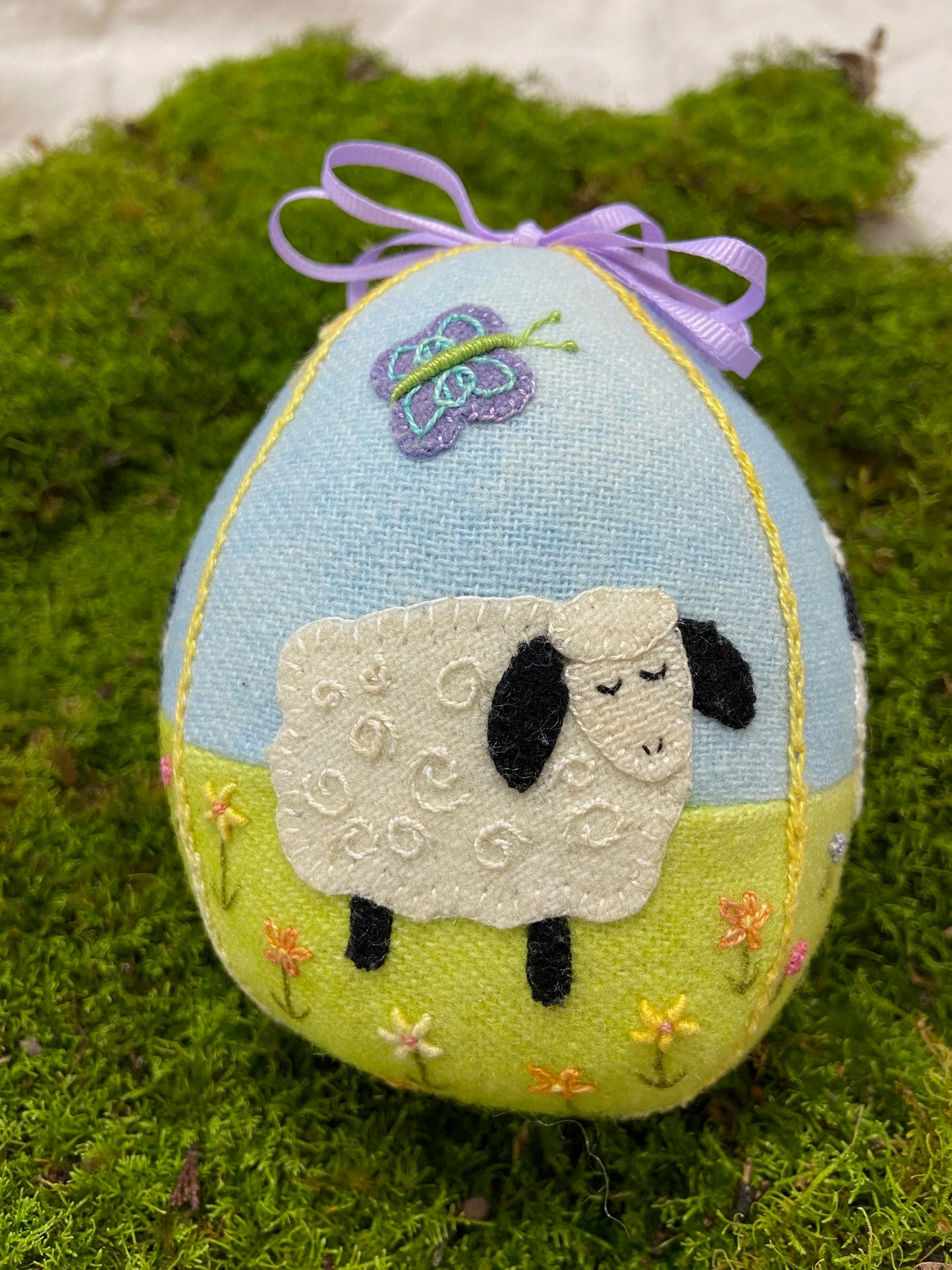 More Elegant Eggs Pattern