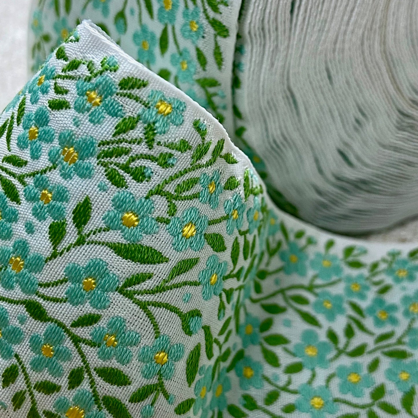 Ribbons - Kafka Jacquard - Forget-me-not 60mm