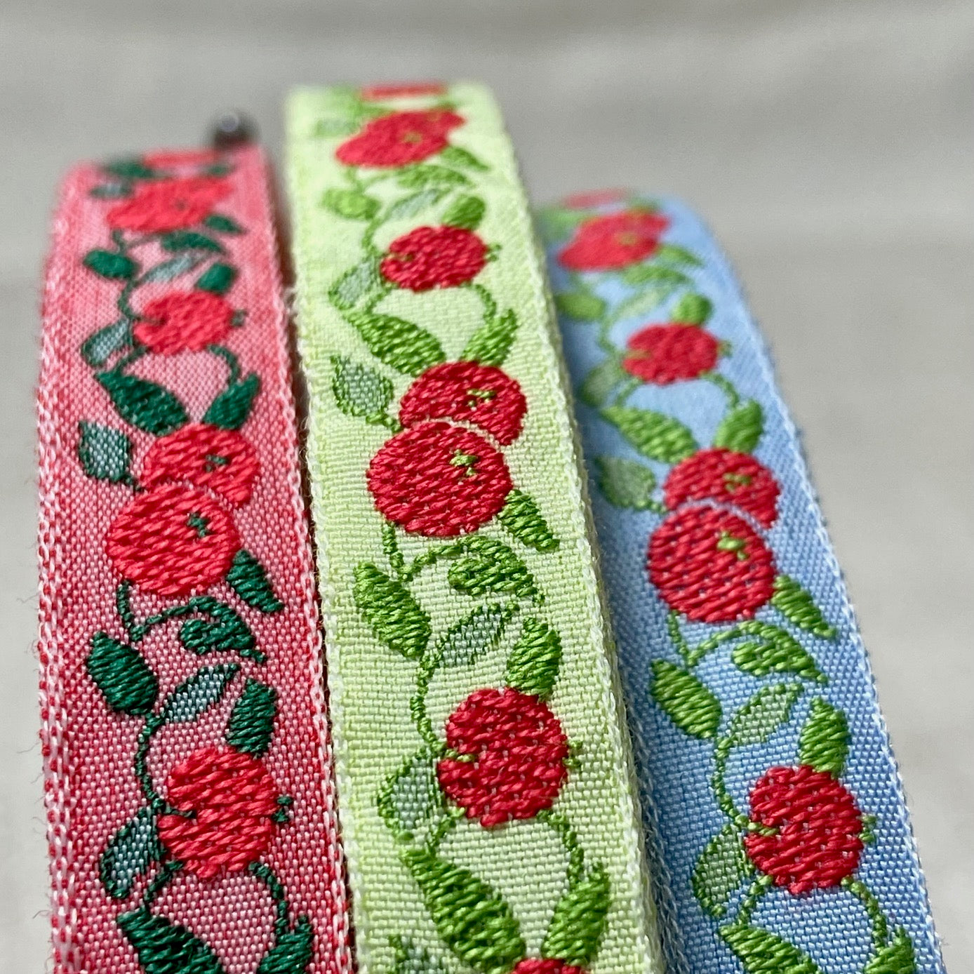 Ribbons - Kafka Jacquard - Apples - Pink, Blue and Lime