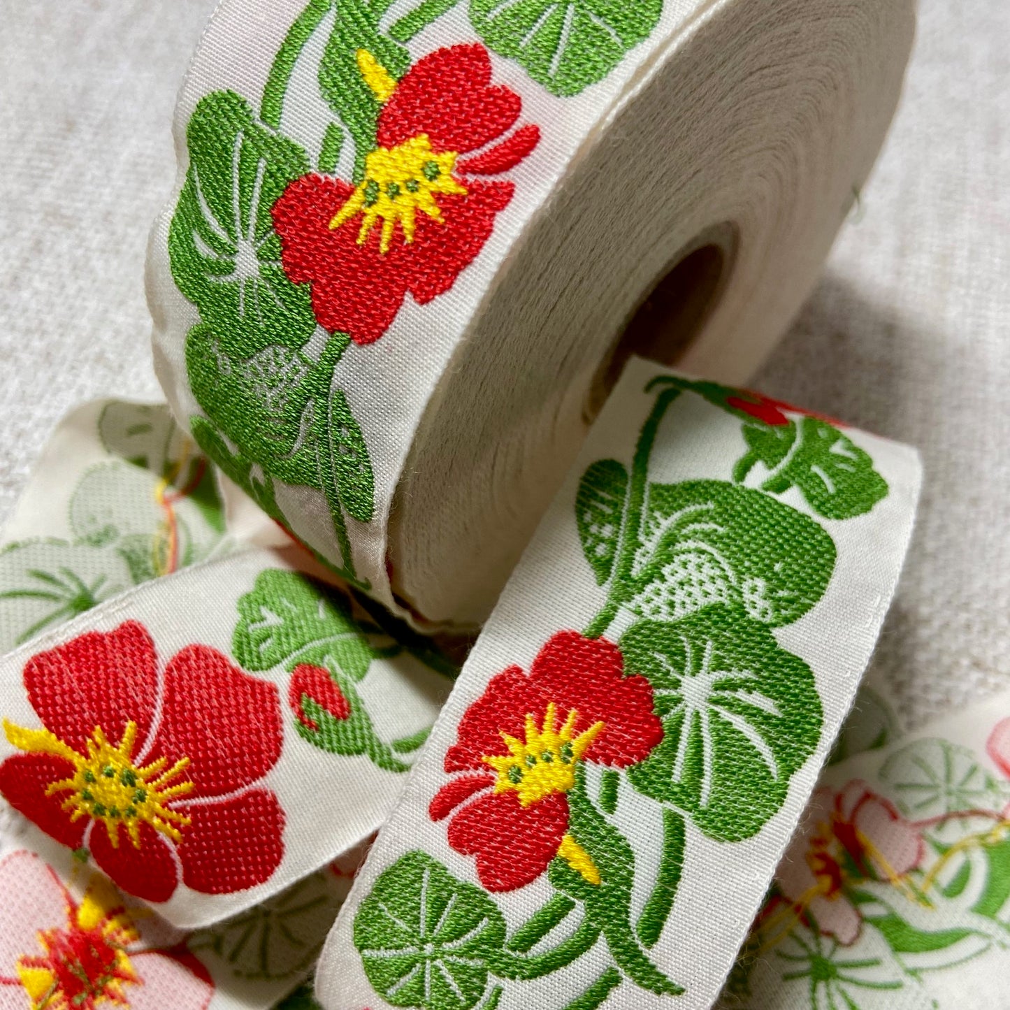 Ribbons - Kafka Jacquard - Nasturtium
