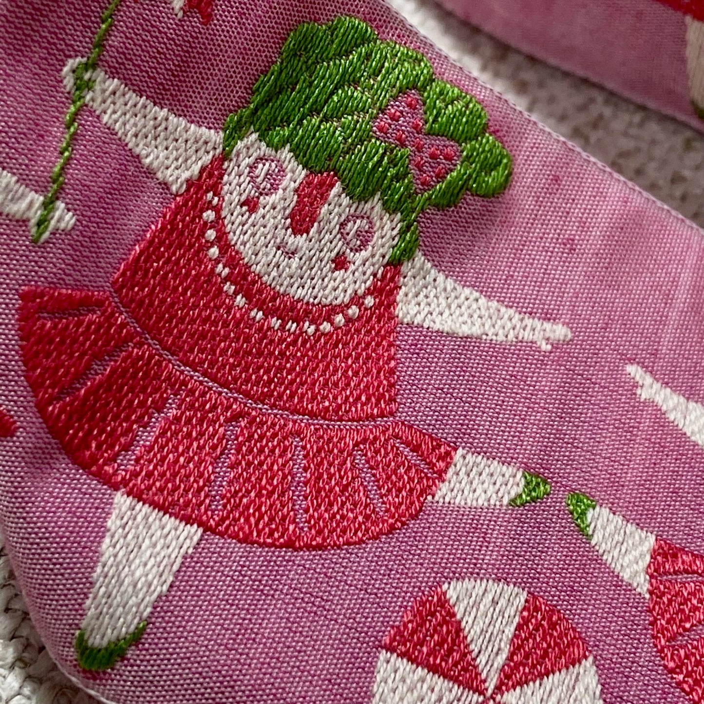 Ribbons - Kafka Jacquard - Pirouette