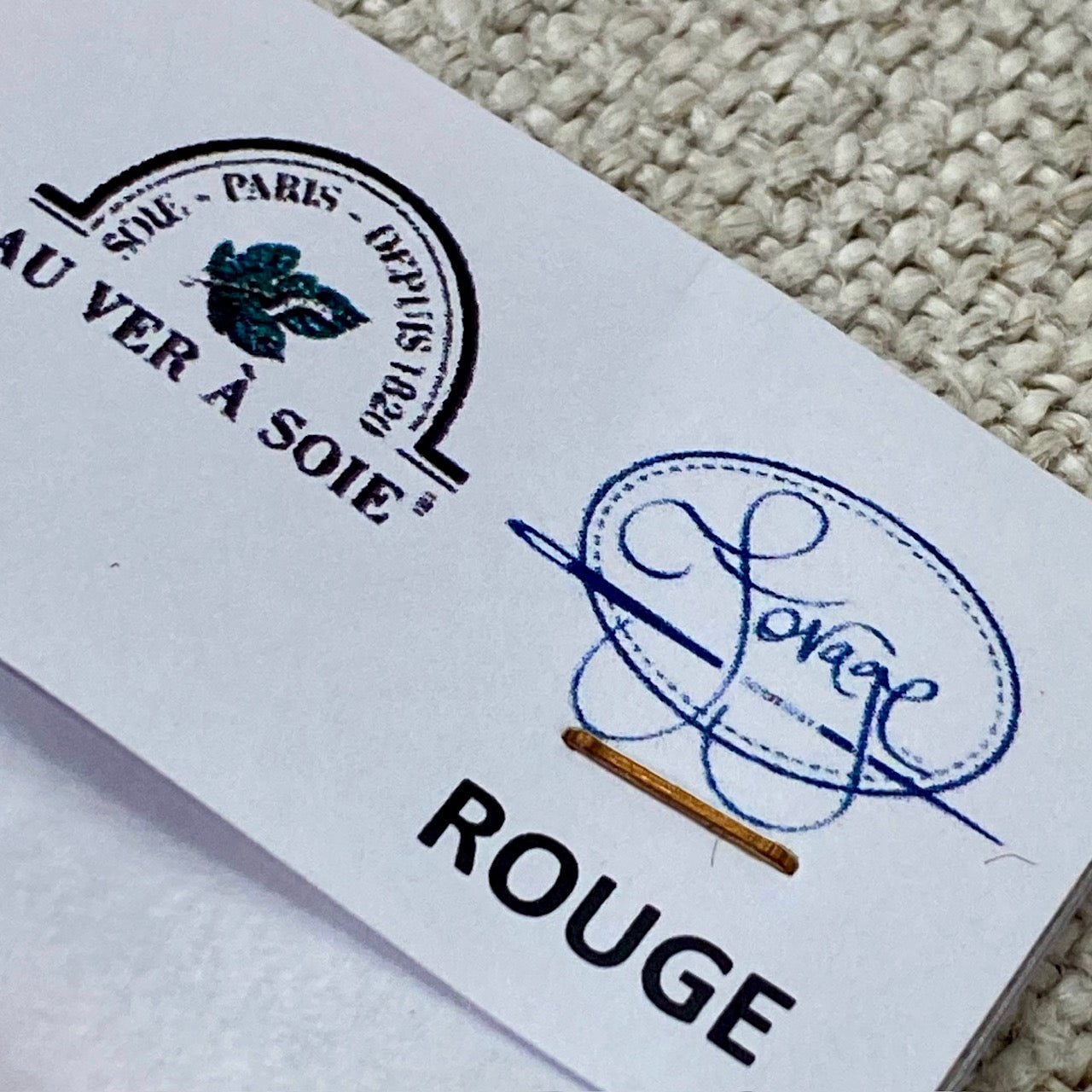 Au Ver A Soie Soie D'Alger Rouge/Red