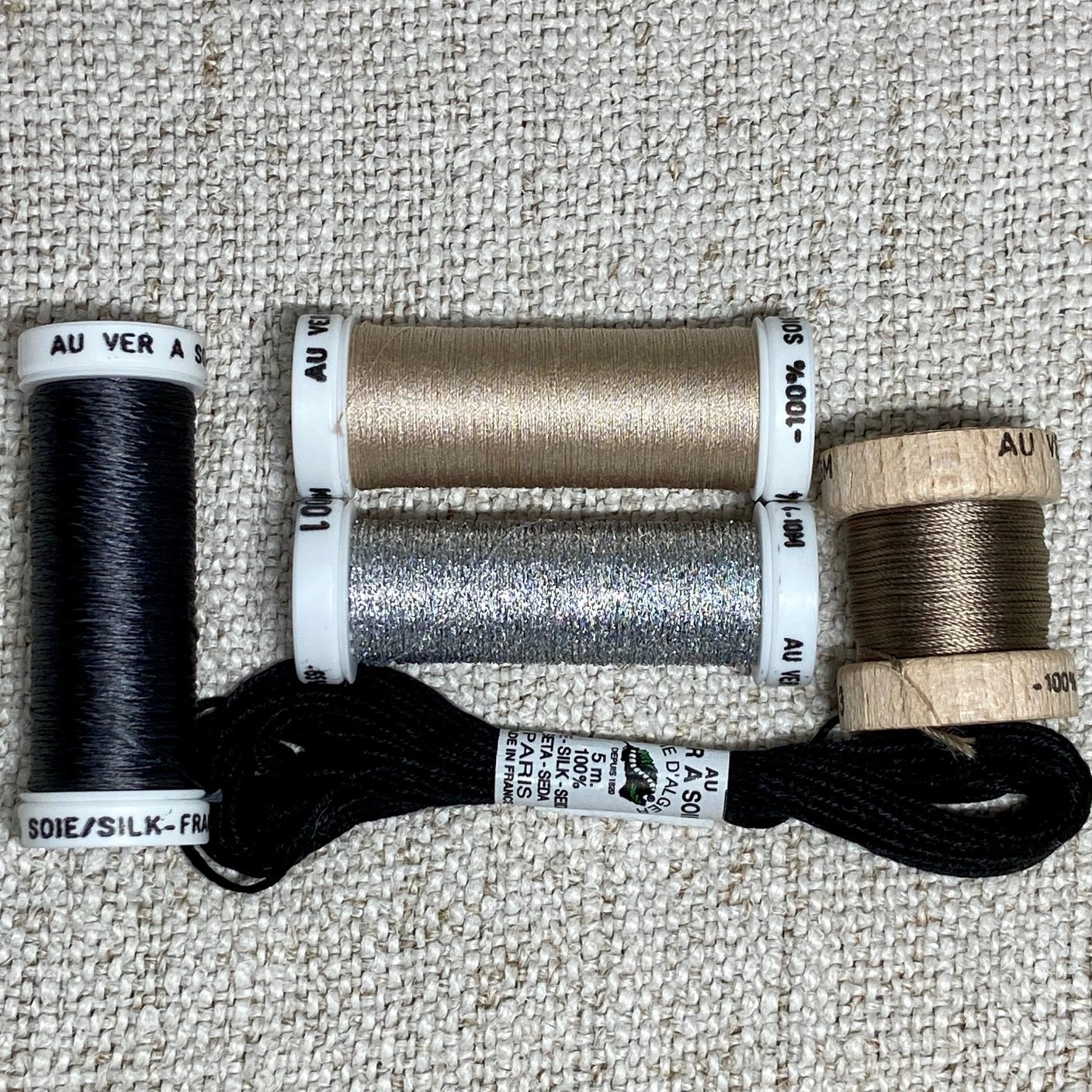 Au Ver A Soie Neutrals Silk Discovery Pack