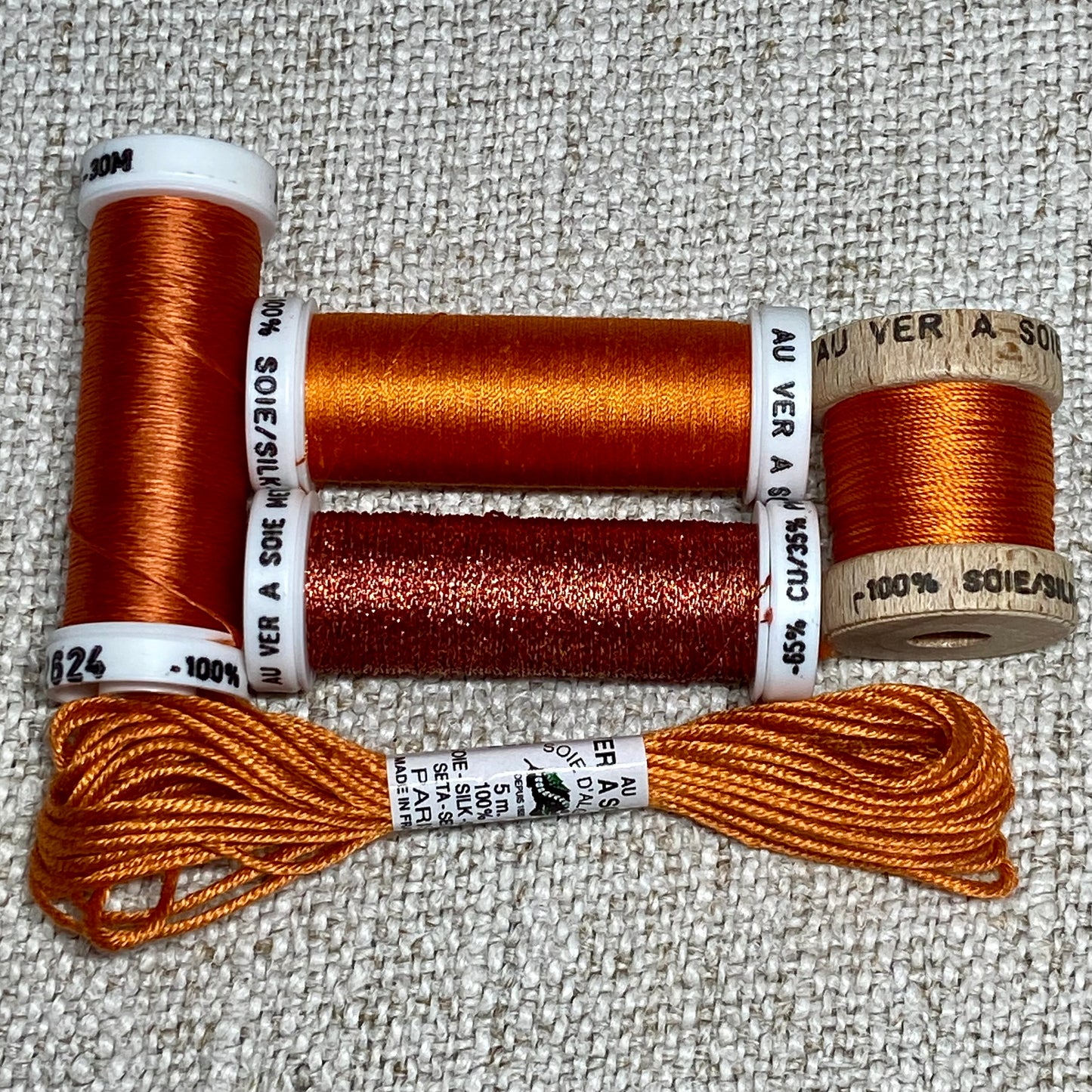 Au Ver A Soie Orange Silk Discovery Pack