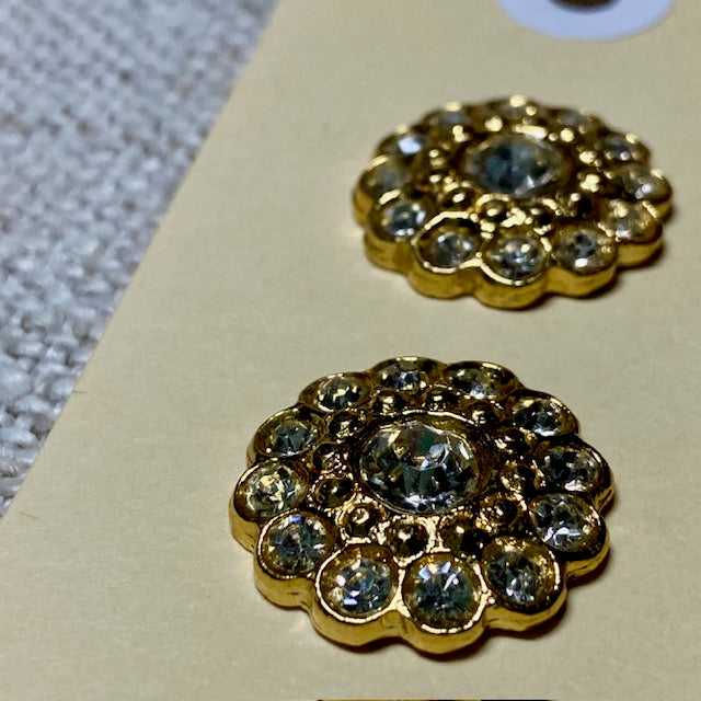 Buttons M