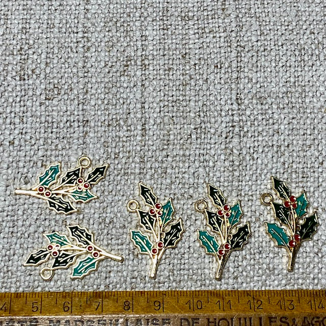 Holly Charms