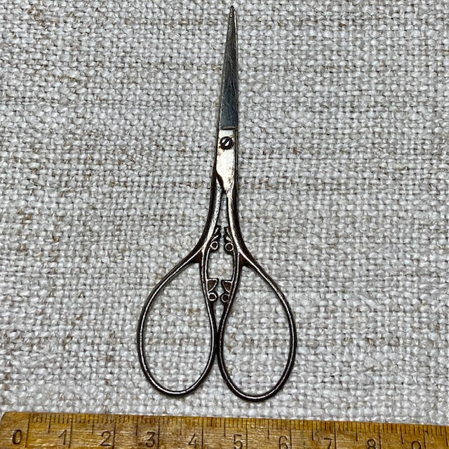 Item 26-009 Scissor Event