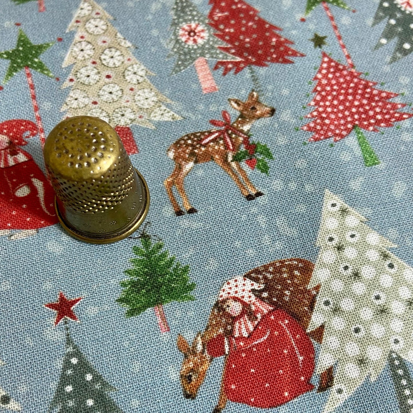 Acufactum Christmas Trees and Sleds