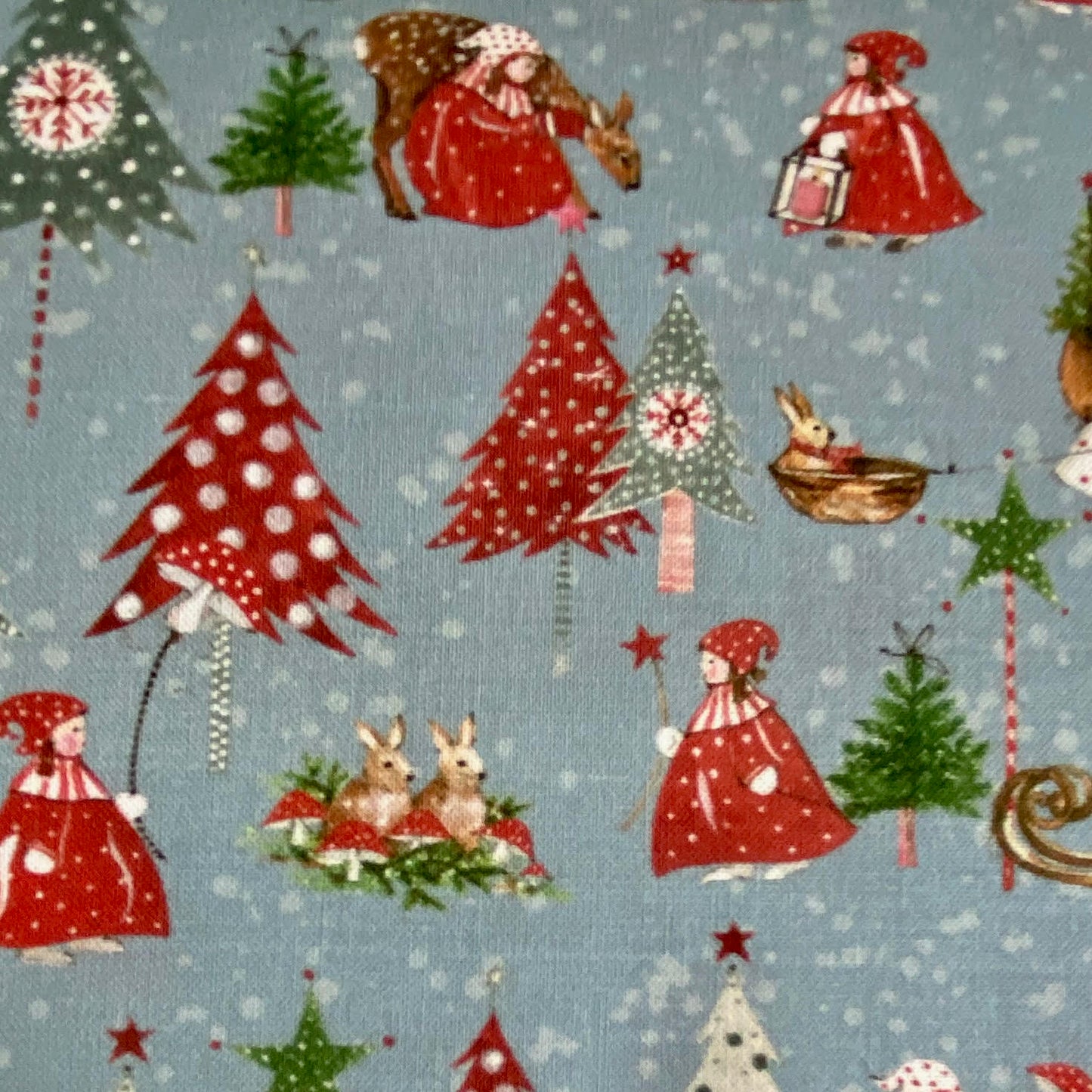 Acufactum Christmas Trees and Sleds