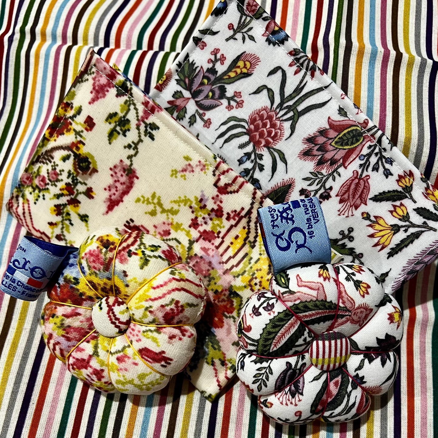 Sajou Needle Cases