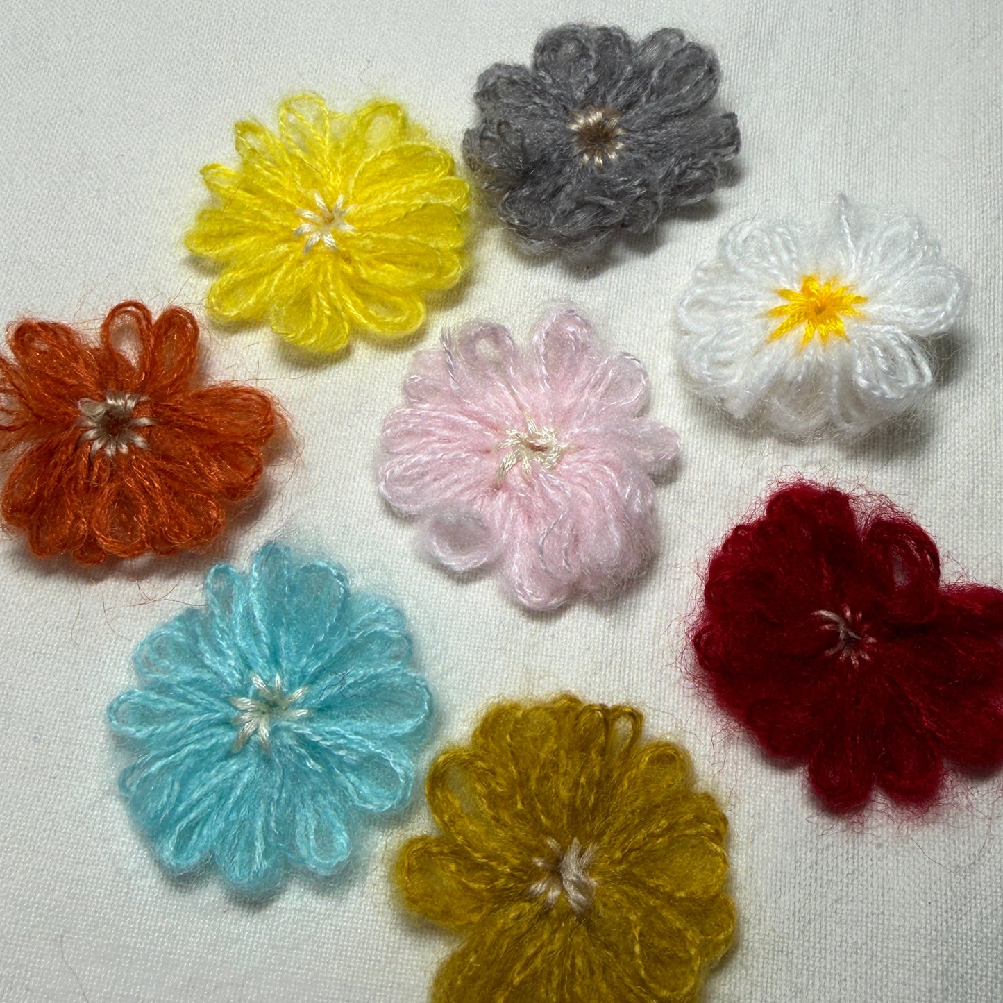 Flowers - Soft yarn mixed colours