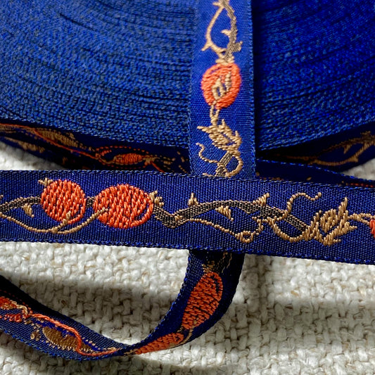 Ribbons - Kafka Jacquard - Rosehips