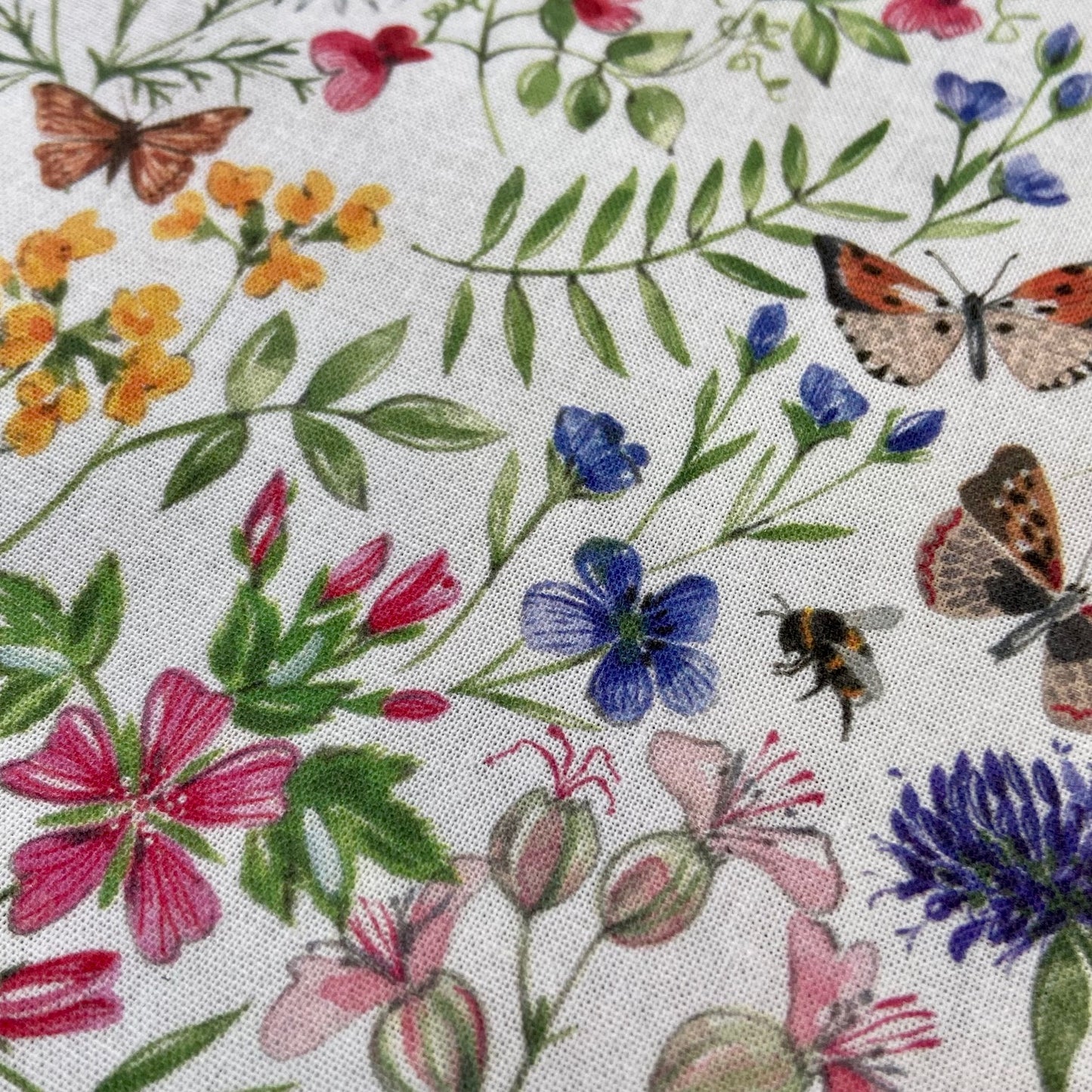 Acufactum Butterflies and Blooms