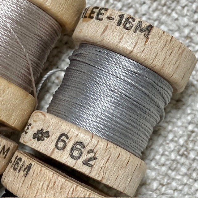 Au Ver A Soie Gris/Grey Silk Spool Set