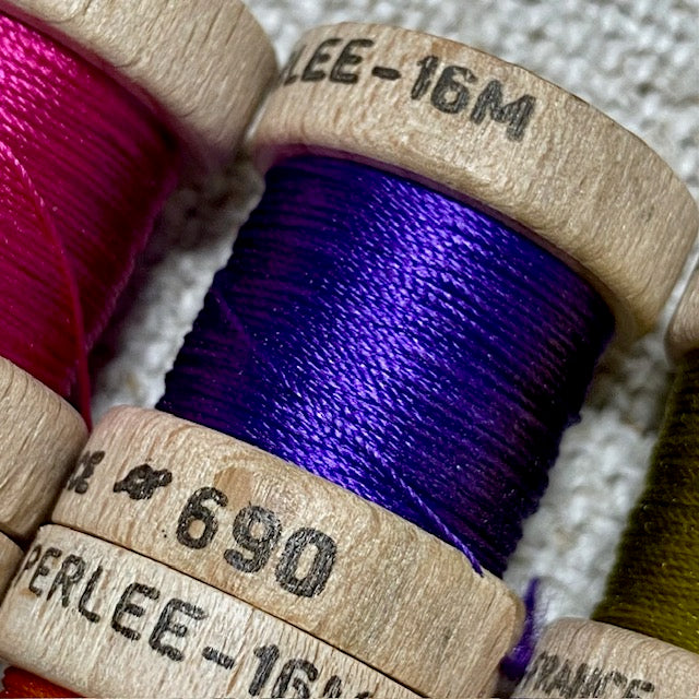 Au Ver A Soie Brights Silk Spool Set