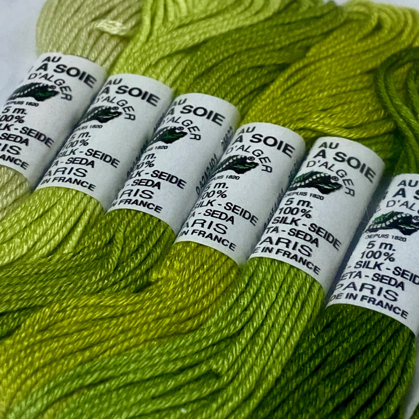 Au Ver A Soie Soie D'Alger Light Green/Vert Clair