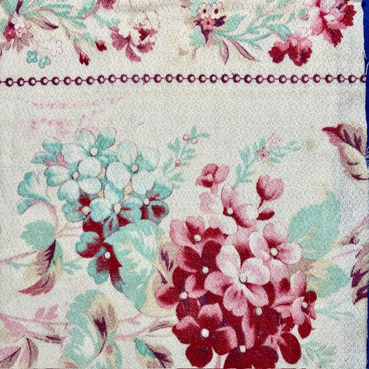 Antique and Vintage Fabric Piece No 93. 40cm x 32m