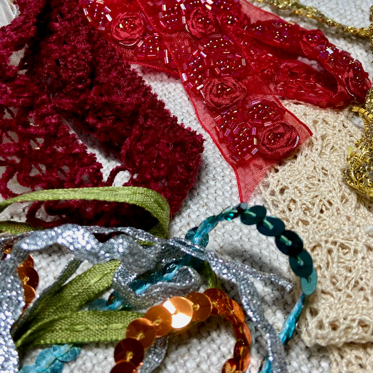 Christmas Mixed Trim Packs