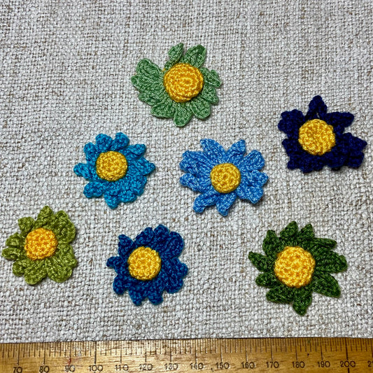 Crochet Flowers Medium - Cool Colours