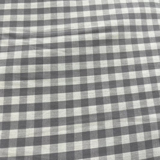 Devonstone - DV2910 - 145cm wide pale grey gingham