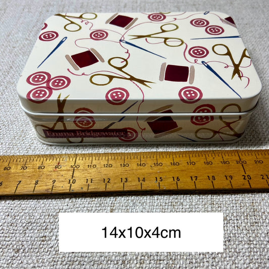 Stitching Notions Storage Tin