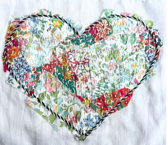 Kantha Heart - Tin Kit
