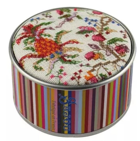 Sajou Embroidered Box kit