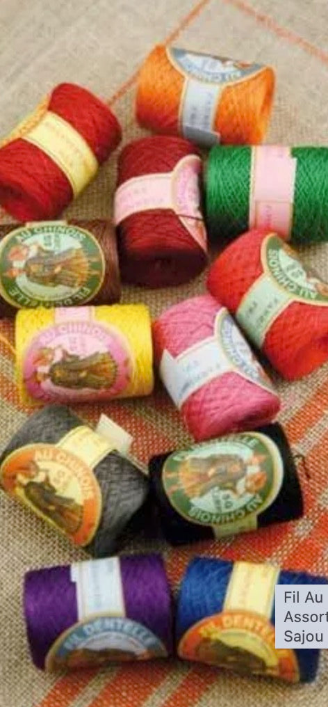 Calais Thread Box 12 Bright Tones