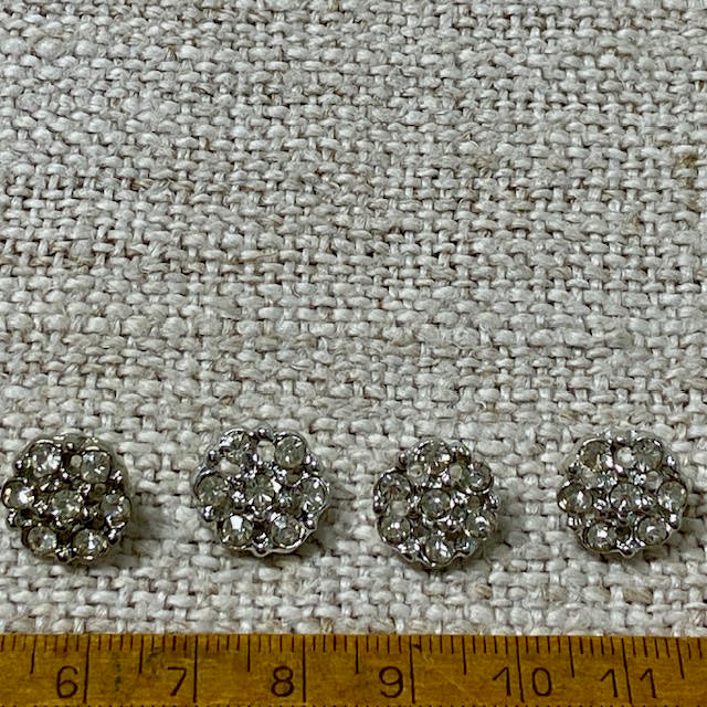 Flea Market Item 26-301