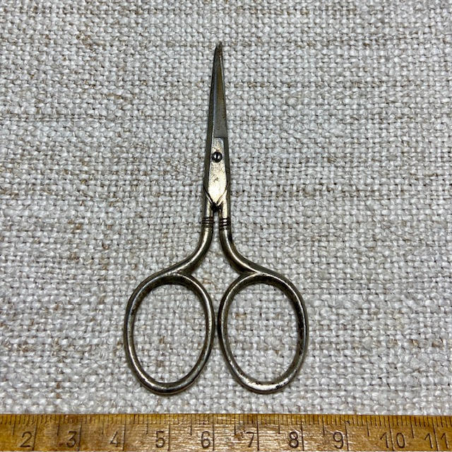 Item 26-018 Scissor Event
