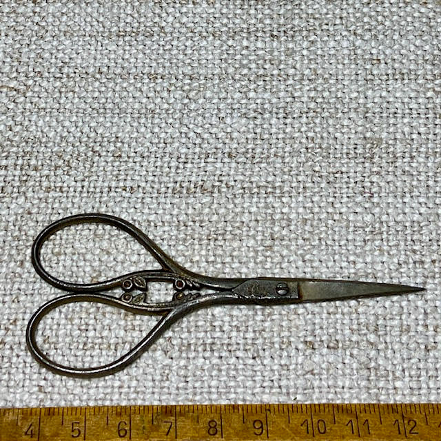 Item 26-016 Scissor Event