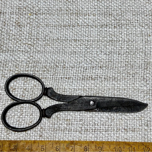 Item 26-008 Scissor Event