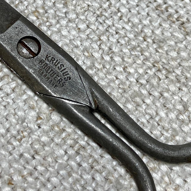 Item 26-017 Scissor Event
