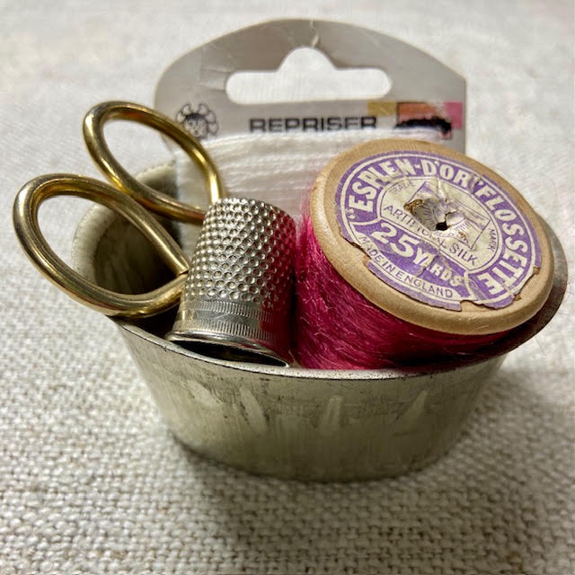 Flea Market Item - Friand Tin Fancies 3