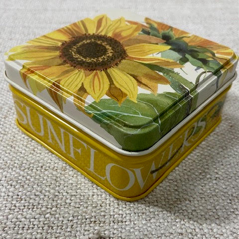 Sunflower Tin with Wonderfil Thread