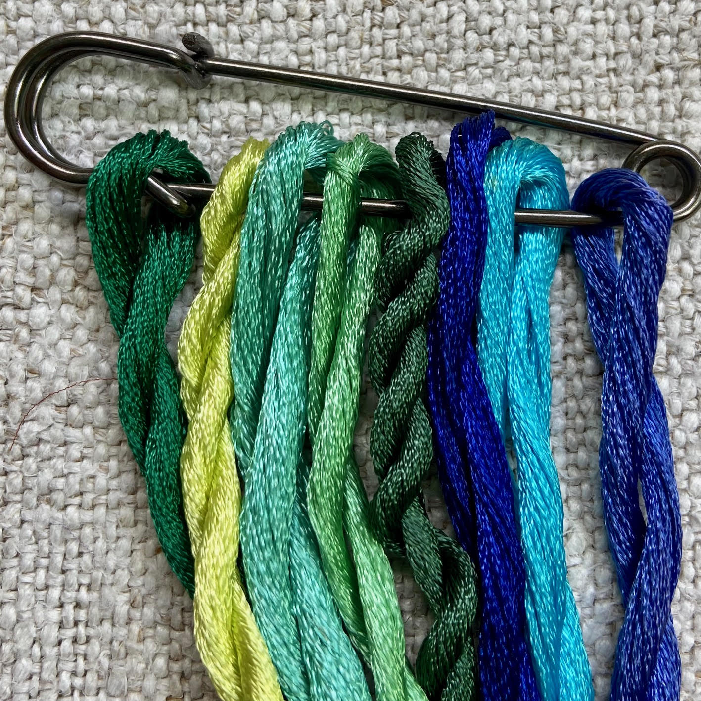 Blue/Green Threads