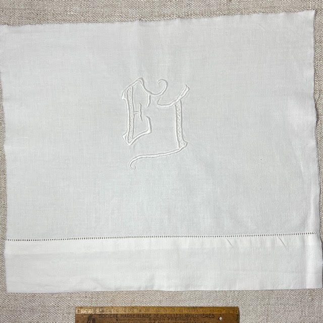 Flea Market Item Monogram 26-385