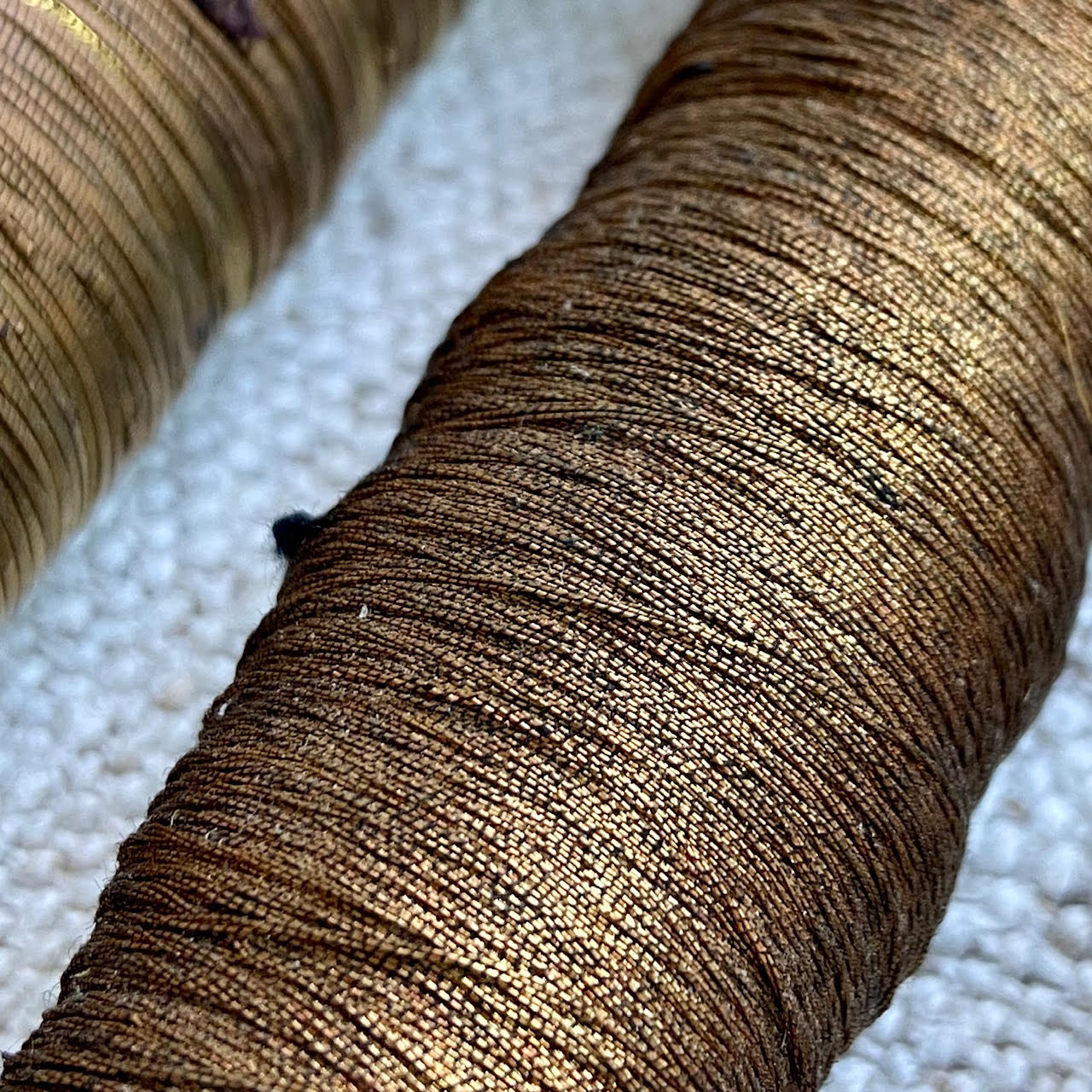 Metallic Gold Thread - Item 23545