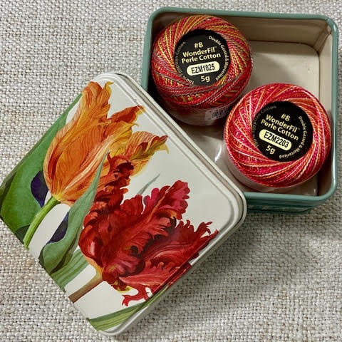 Tulip Tin with Wonderfil Thread