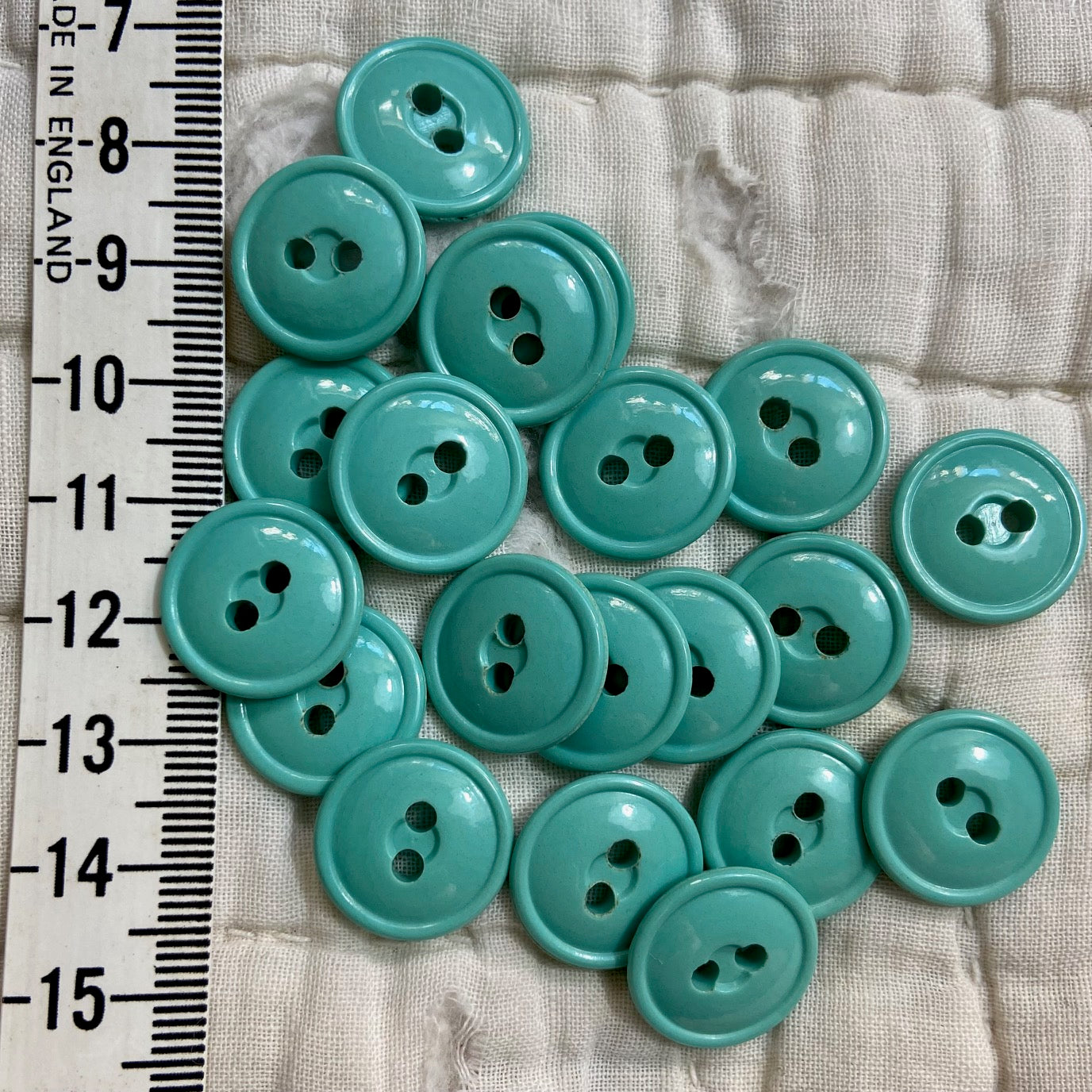 Item 23129 - Green Buttons
